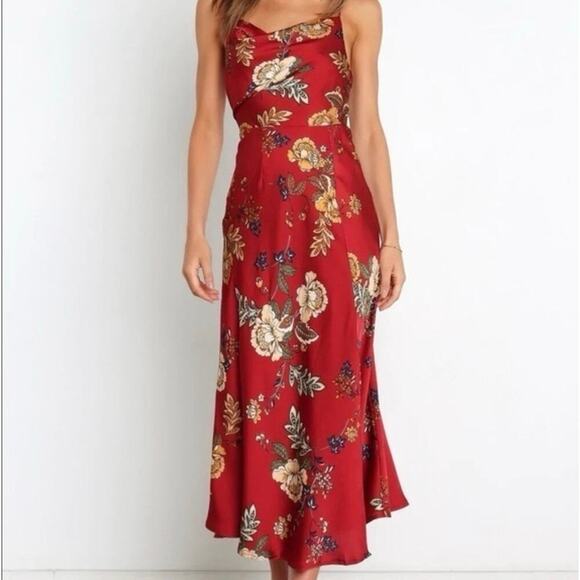 Petal & Pup Dresses & Skirts - NWT Petal and Pup Floral Satin Doriah Midi Dress Women's Wine Size US 4